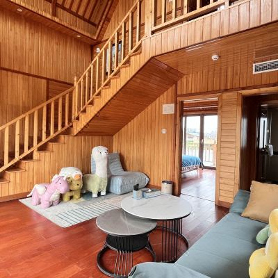 沿河度假复式别墅