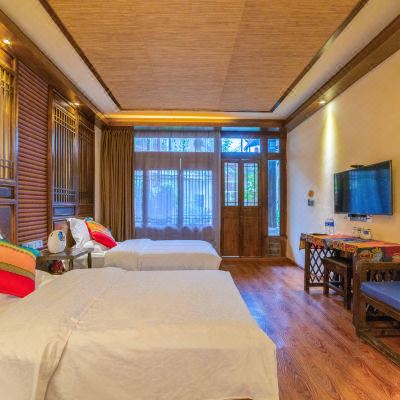 廊庭唯美双床房