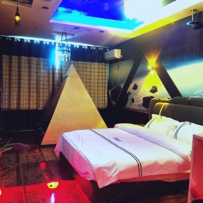 亲子影院系列儿童四人间（星空主题）