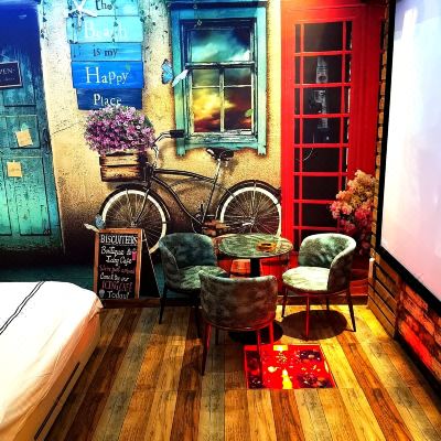 150寸超大巨幕观影大床房