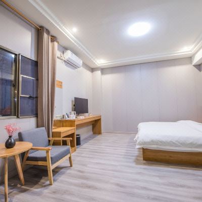 康养家庭亲子房