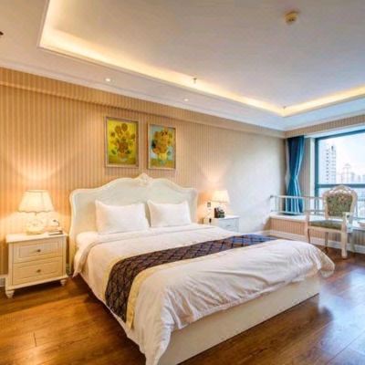 豪华大床房