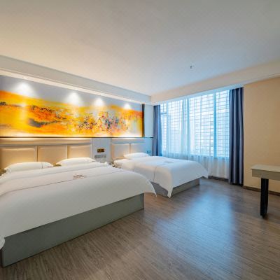 曼乐高级双床房