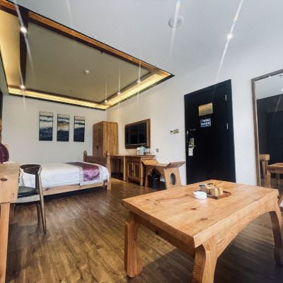 雅致行政大床房