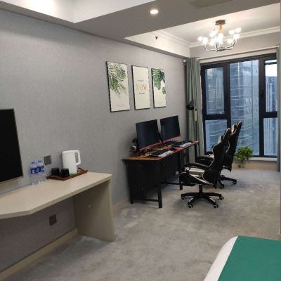 豪华电竞大床房[i59400＋GTX1660＋30.5-35英寸显示器]