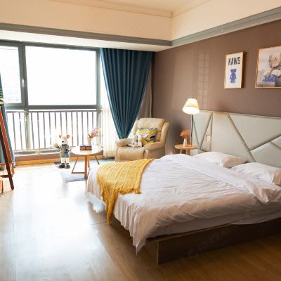 M.H莫奈·焦糖棕设计师影院大床房