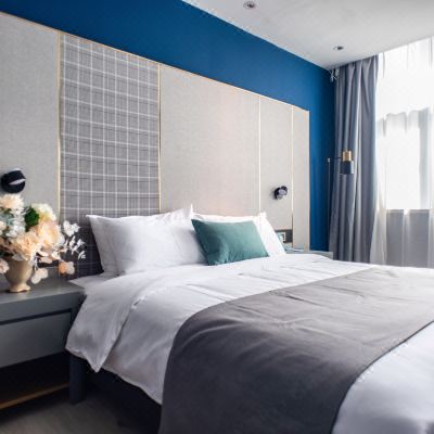 兰欧豪华大床房