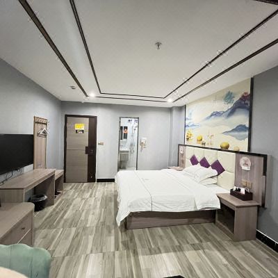 山河万里|标准大床房