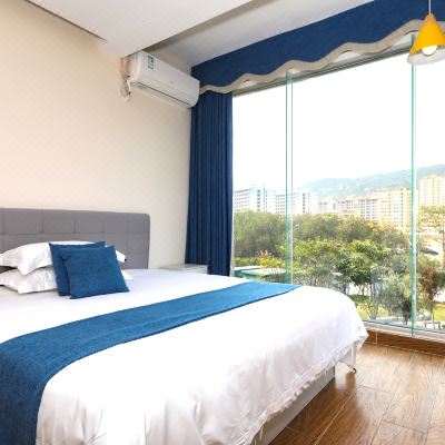 山景简约精品大床房