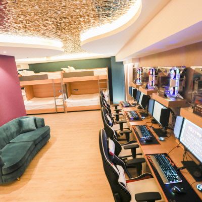 ZOWIE卓威五人房[钻石特权·steam加速器·卓威240hz职业赛事专用屏]