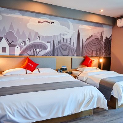 温馨家庭亲子房