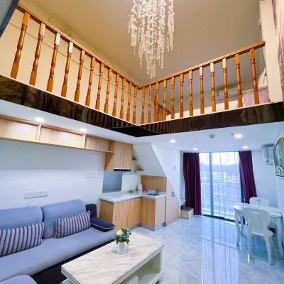 复式家庭 .双床房