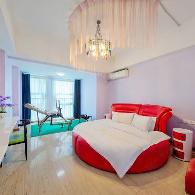 甜蜜邂逅大床房