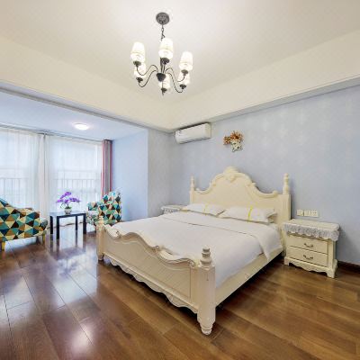 雅致优选主题房