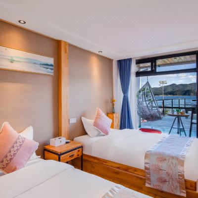 云熙露台湖景双床间