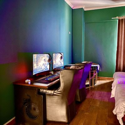 电竞双床房[3060ti 显卡+17处理器+165hz电竞屏+32G内存]