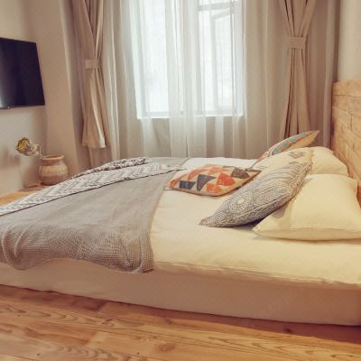 八号榻榻米三人家庭房