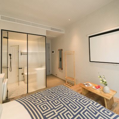 九号投影温馨大床房