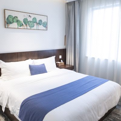 之语舒适大床房