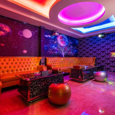 豪华六房9床私家泳池泡池别墅