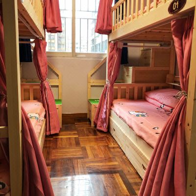 素雅四人间(床位)(公共卫浴)