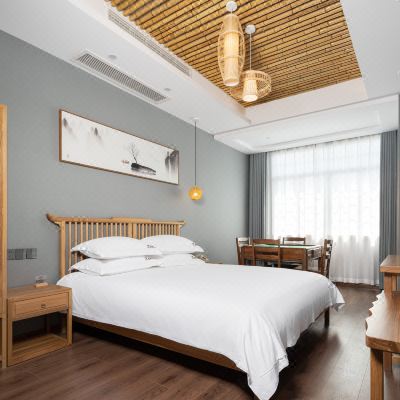 婺里清都大床房