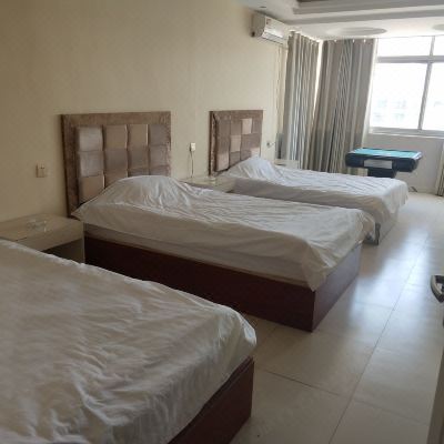 标准中式三人房