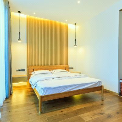 清风品茗·奢华山景阳台房