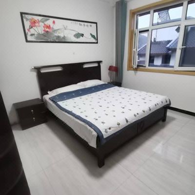 阳光大床房（公共卫浴）