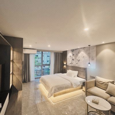 雅卓豪华大床房