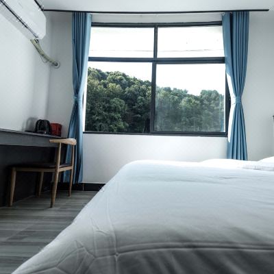 轻奢观景大床房