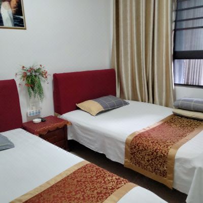 温馨双床房(公共卫浴)