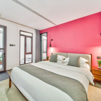 兰.小池汤泉大床房—独门小院—四季恒温—私家温泉—地暖