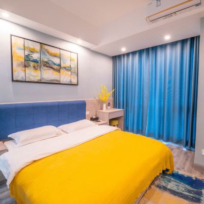 云上小居大床房