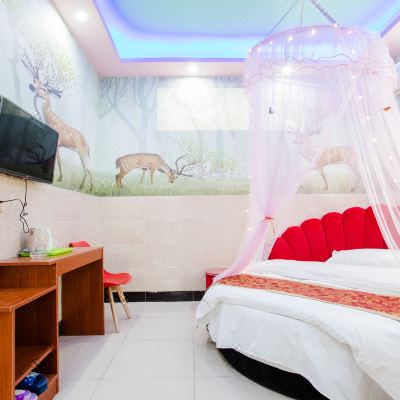 草原有约圆床房