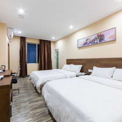 豪华双床房(免费停车)