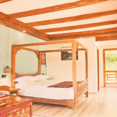 抚云明月大床房