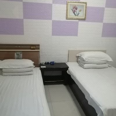 普通双人间（公共卫浴）