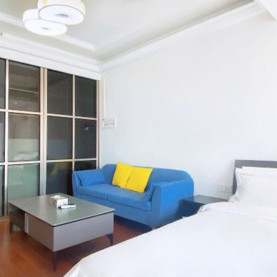 臻雅商务大床房