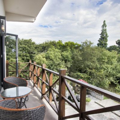 沐阳园景阳台房