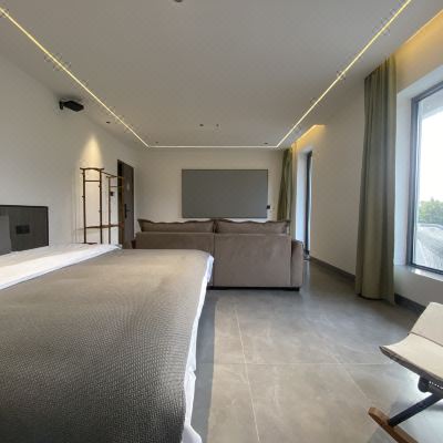 豪华院景浴缸大床房（喜舍）