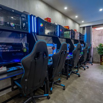 电竞五人房[3070系显卡+32G内存+永劫无间不卡]