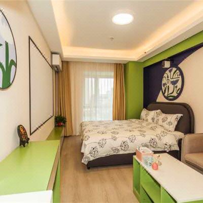 蓝莓智慧大床房