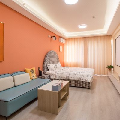 主题巨幕大床房