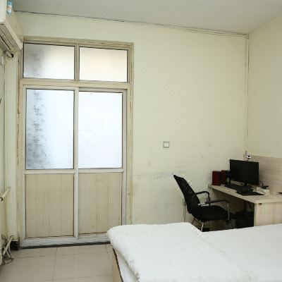 大床房(公共卫浴)