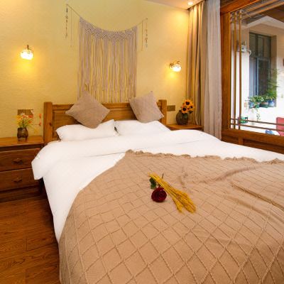 花园阳光·大床房