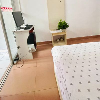 电脑游戏房（无空调）