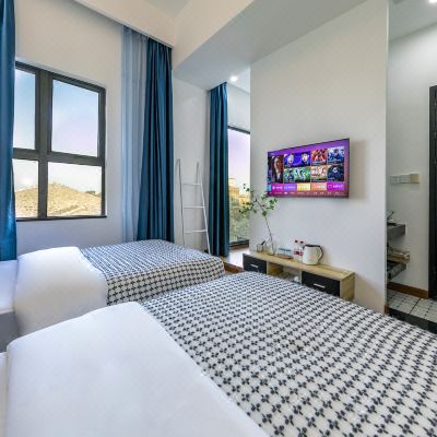 牧日堡·酉时海景棋牌双床房