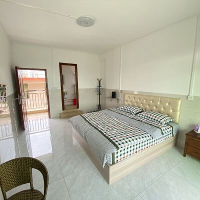 标准阳台大床房