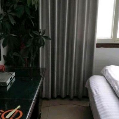 豪华电脑单人间